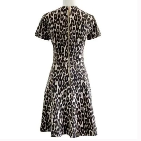Kate Spade Short Sleeve Round Neck Autumn Leopard Knit Fit-Flare Dress Sz 2 - Picture 2 of 6